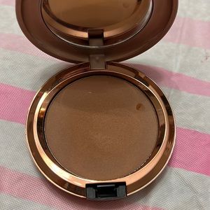 MAC Totally Taupeless radiant matte bronzer